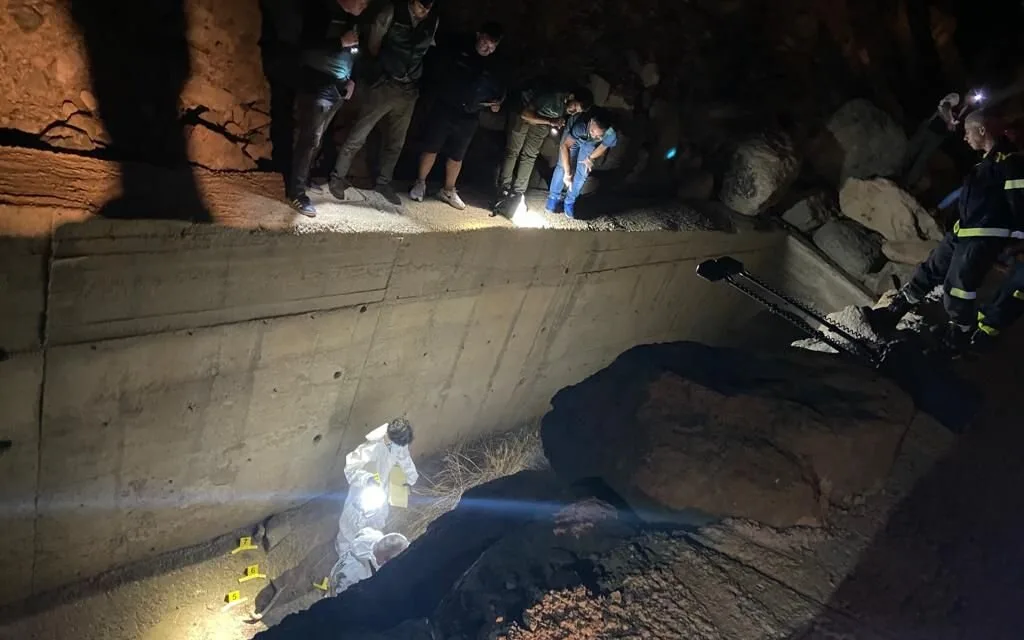 Guardia Civil investigate violent homicide of man found dead on Friday with stab wounds