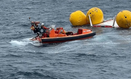 Sailor rescued thanks to the Maspalomas satellite receiving space station COSPAS-SARSAT search program response
