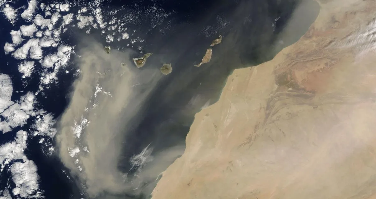 An unusually strong African Calima blows out over us from the east