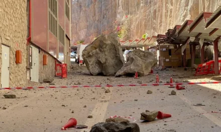 Massive rockfall in Amadores leads to concern at 4 star hotel