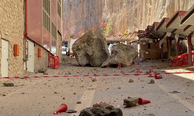 Massive rockfall in Amadores leads to concern at 4 star hotel