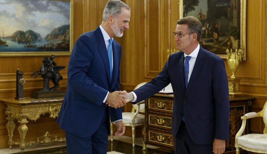 Spanish King Felipe invites PP to try to form a government