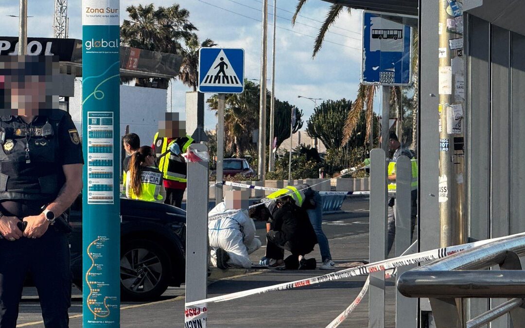 Armed Assailant Fatally Shot by Police After Attempted Robbery at Gran Canaria Airport