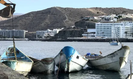 Arrests after deadly migrant boat rescue south of the Canary Islands